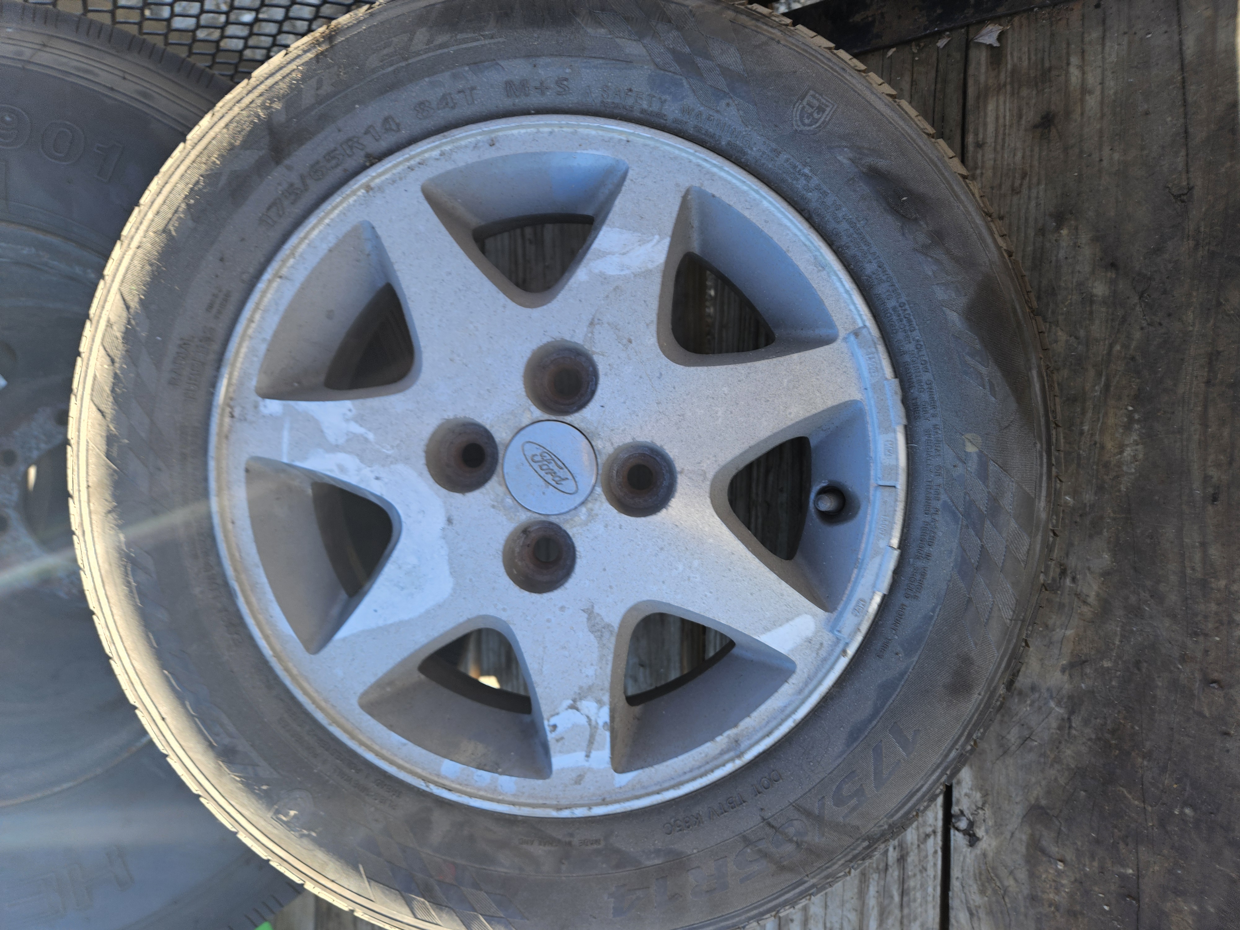 2007 Ford factory OEM 14 inch wheel